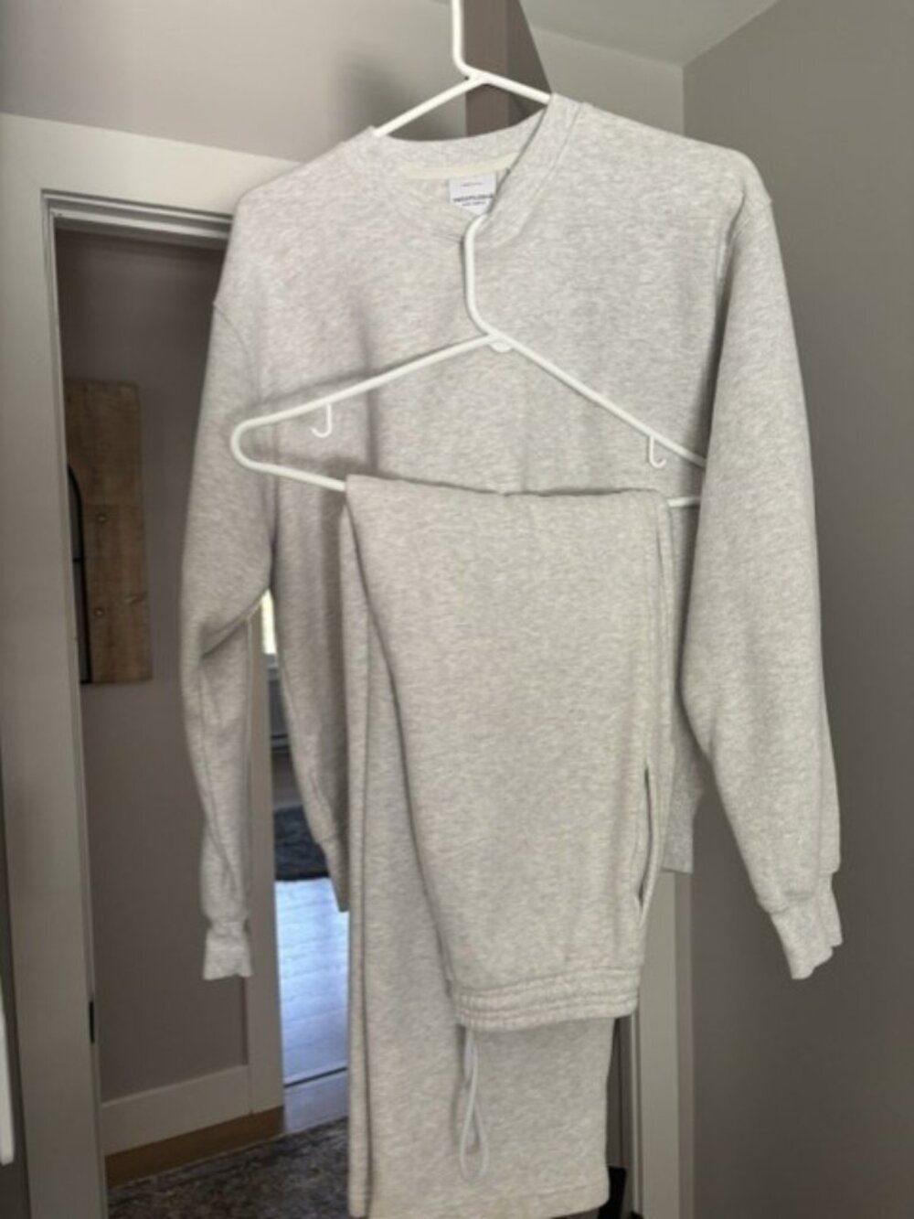 Aritzia sweat suit - pants and sweatshirt